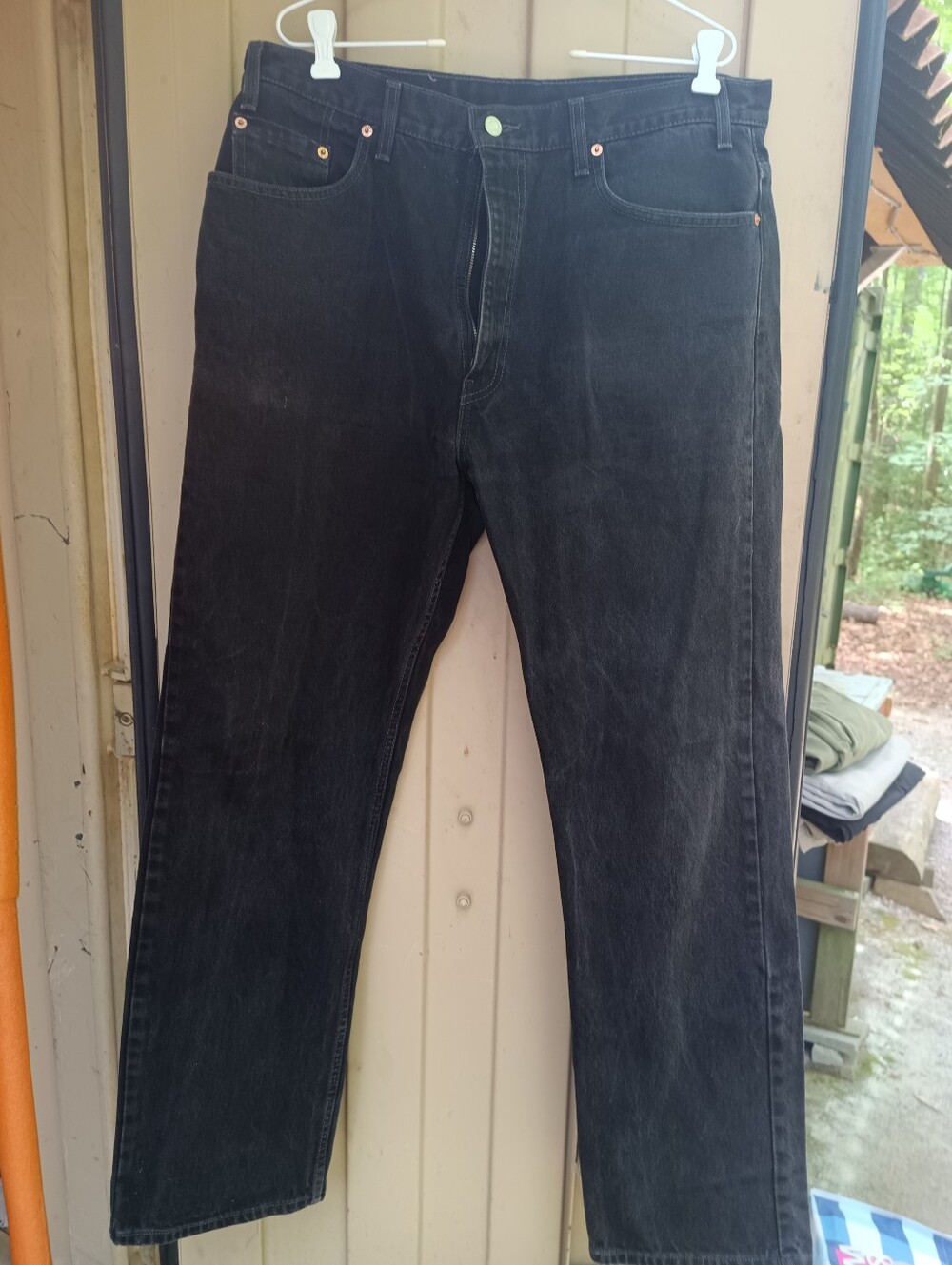 Black Levi Jeans 36/32